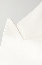 Load image into Gallery viewer, 100% Mulberry Silk Off-White Jacket