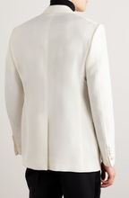 Load image into Gallery viewer, 100% Mulberry Silk Off-White Jacket